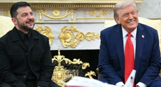 Zelensky tha “faleminderit” 8 herë në minutën e parë të takimit me Trumpin