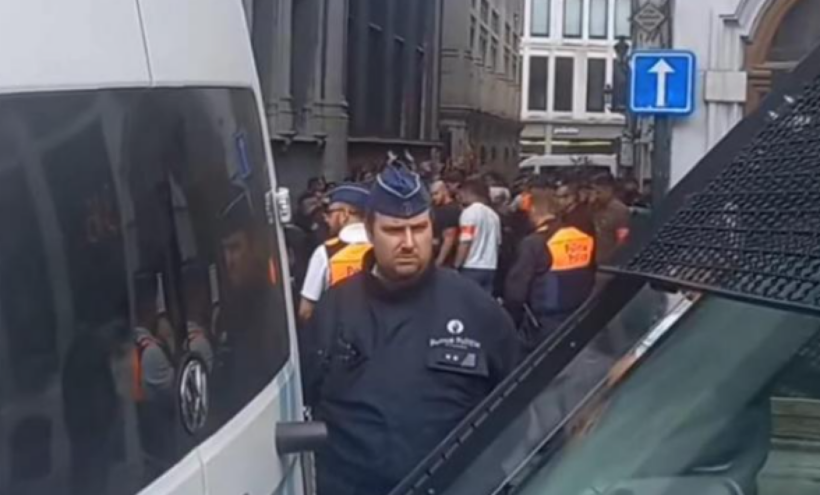 Incidente dhe përleshje me policinë, 40 tifozë të AEK-ut arrestohen në Bruksel