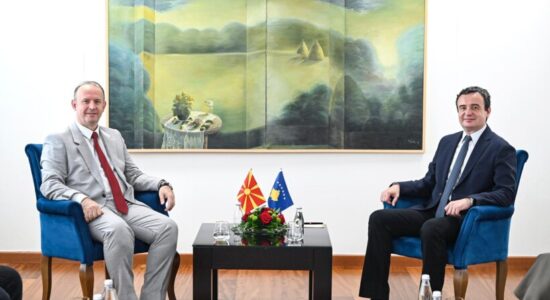 Gashi zhvillon takim miqësor me Kurtin: Theksohet rëndësia e projekteve të përbashkëta