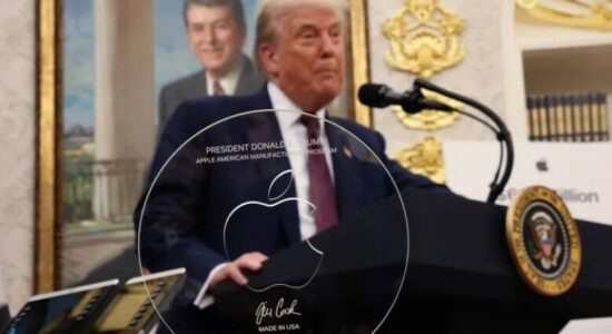 Apple i gdhend Trumpit emrin në qelq dhe ia vendos mbi ar 24 karatësh