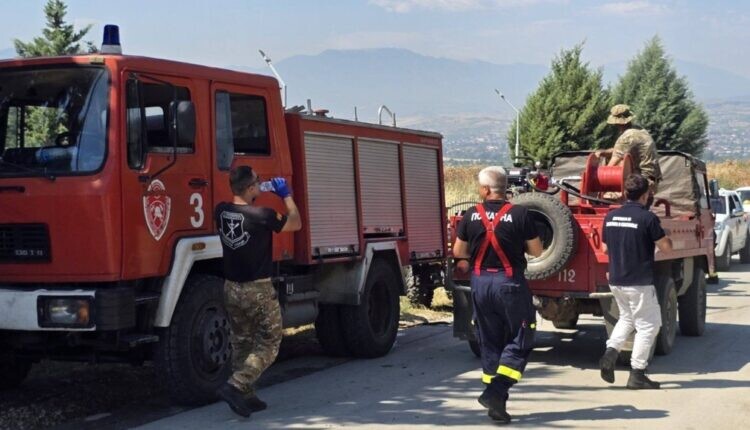 Filloi trajnimi për zjarrfikësit e ardhshëm – interesimi më i ulët se pritshmëritë