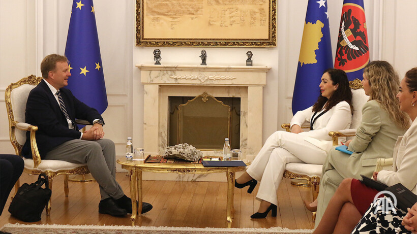 Osmani kërkon nga BE-ja heqjen e masave të padrejta ndaj Kosovës