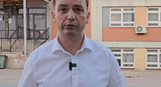 Bujar Osmani nga shkolla “7 Marsi” në Çair: “Kjo shkollë më bëri mua, tani është koha të bëj unë për të”