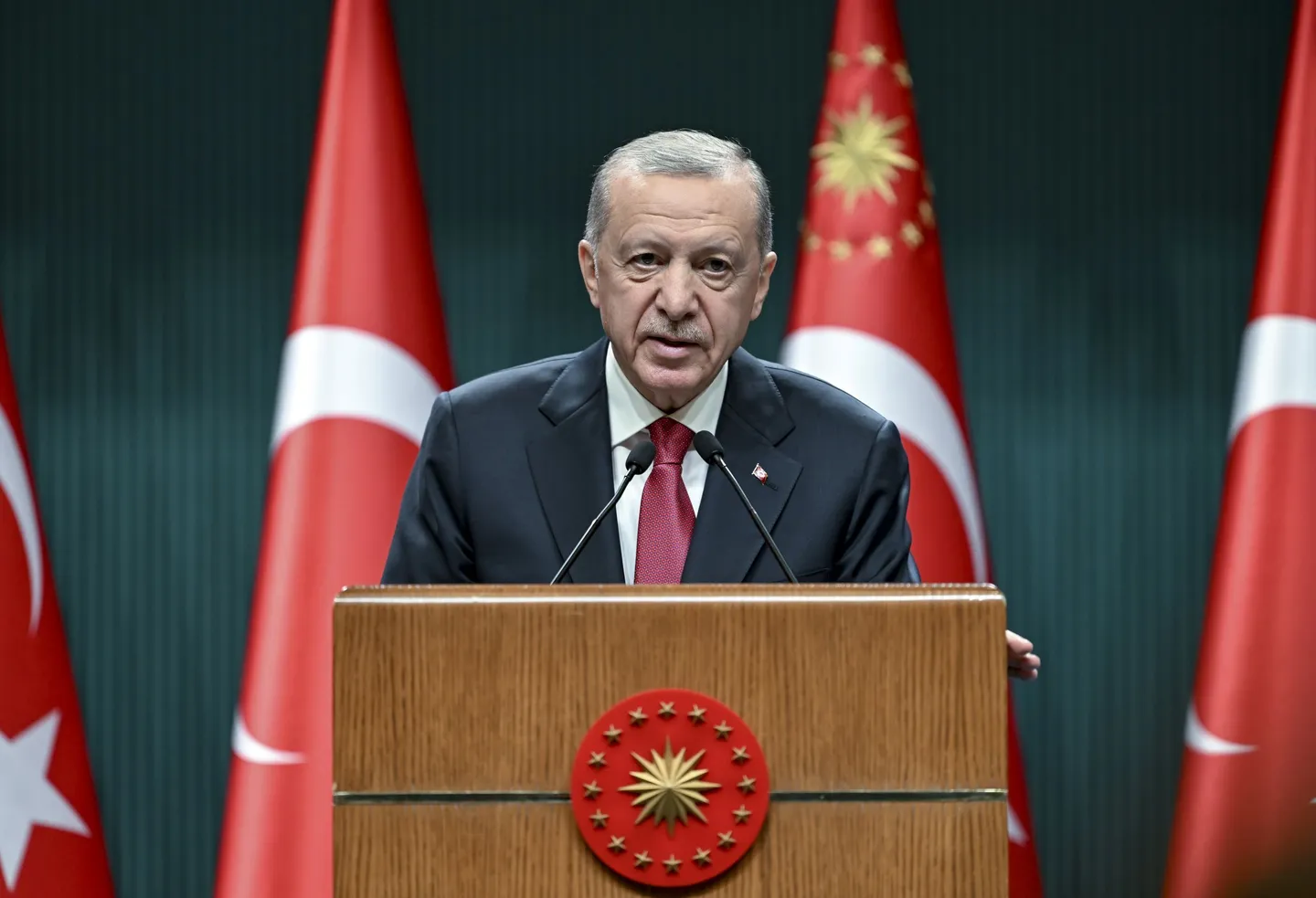Presidenti turk thekson shqetësimet urgjente humanitare dhe aleancën e palëkundur me Spanjën