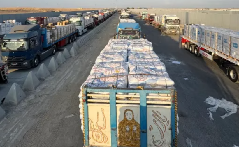 Izraeli ka bllokuar hyrjen e 22,000 kamionëve me ndihma humanitare në Rripin e Gazës
