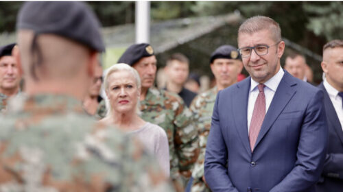 Mickoski: Çmimet në restorante do vazhdojnë të rriten sa kohë ka klientë