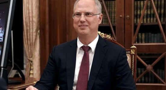 I dërguari kryesor i Putinit ndan në Twitter deklaratën e Trump se nuk ka nevojë për armëpushim në Ukrainë