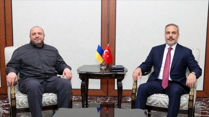 Kryediplomati turk Fidan takohet me Sekretarin e Këshillit të Mbrojtjes të Ukrainës në Ankara