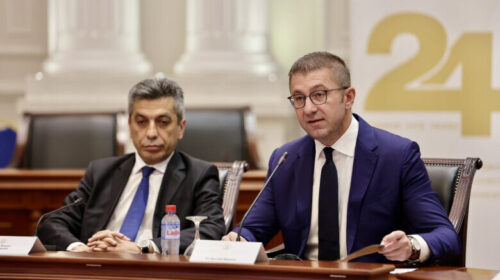 Mickoski në 24-vjetorin e Marrëveshjes së Ohrit: Bashkë jemi më të fortë