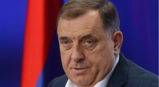 Dodik i kërkon gjykatës në Bosnje t’ia zëvendësojë me gjobë dënimin me burgim