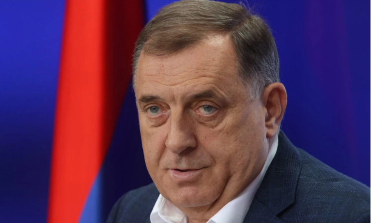 Dodik i kërkon gjykatës në Bosnje t’ia zëvendësojë me gjobë dënimin me burgim