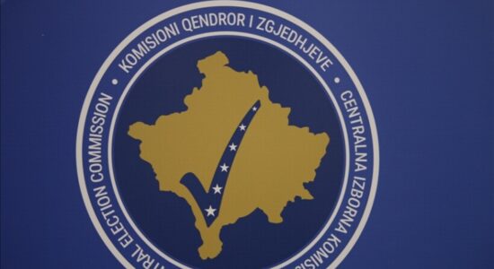Kosovë, paneli zgjedhor për ankesa urdhëron certifikimin e Listës Serbe për zgjedhjet lokale
