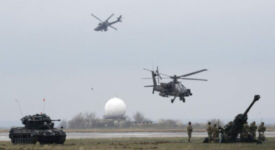 Rumania ofron bazat ushtarake për NATO-n si garanci sigurie për Ukrainën