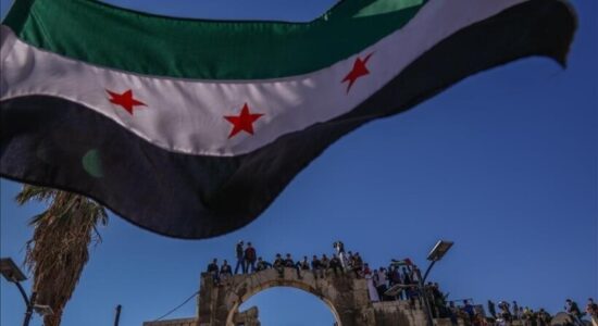 Siria dënon konferencën e grupit terrorist SDF, tërhiqet nga bisedimet e planifikuara në Paris