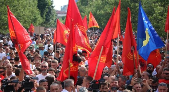 Prishtinë, protestë masive kundër Gjykatës Speciale për krime të luftës në Kosovë