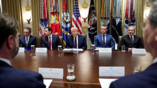 Mbledhja me anëtarët e kabinetit, Trump: Të vendoset dënimi me vdekje në Uashington