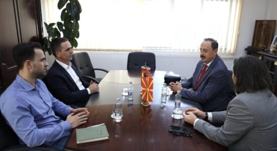 Kasami takon ambasadorin turk Ulusoy: Në fokus projektet dhe përfitimet për qytetarët