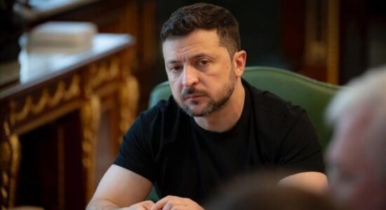 Zelensky akuzon Putinin se po përpiqet të legalizojë pushtimin e territoreve ukrainase