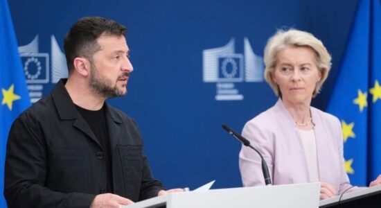 I duhen për të blerë armë amerikane në luftën ndaj Rusisë, Zelensky kërkon 1 miliard dollarë në muaj nga Bashkimi Evropian