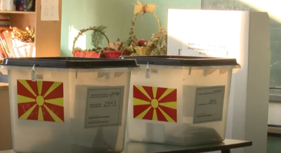 (VIDEO) Koalicionet shqiptare shpallën emrat e shumicës së kandidatëve