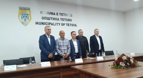 Kandidatët për kryetar të komunës së Tetovës nënshkruajtën Kodeks për zgjedhje të drejta dhe demokratike