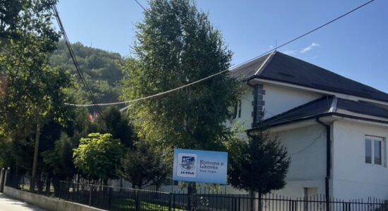 (VIDEO) Zgjedhjet lokale, kandidatët e Likovës zhvillojnë takime me qytetarët