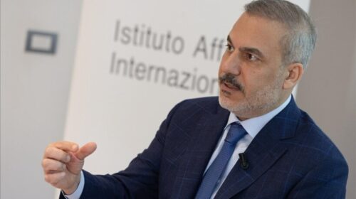 Fidan: ​​Njohja e realitetit në Gaza dhe ekspozimi i krimeve të Izraelit, “hapat e parë drejt një bote më të drejtë”