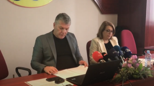 (VIDEO) Sindikata: Kompanitë publike të Shkupit në gjendje kritike