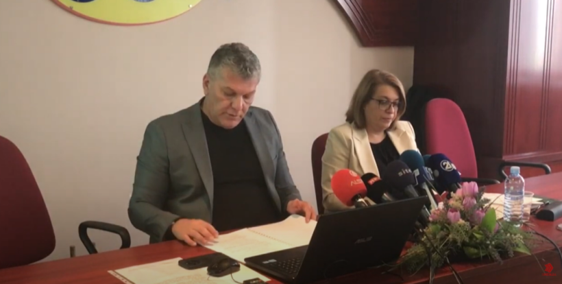 (VIDEO) Sindikata: Kompanitë publike të Shkupit në gjendje kritike