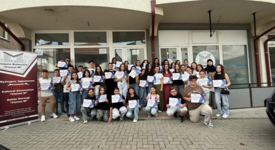Qindra Kursistë marrin Certifikata nga O.K.H. MERHAMET për Kursin e  Gjuhës Turke