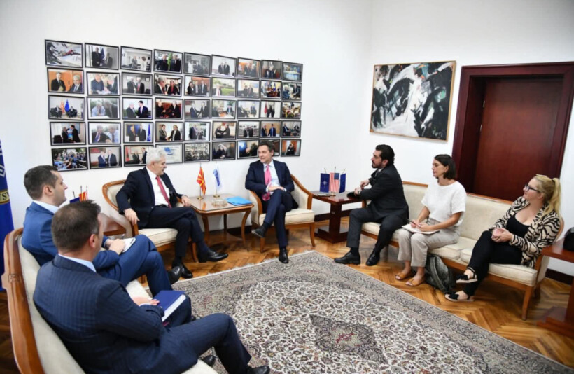 Ali Ahmeti priti në takim përfaqësuesit e OSBE/ODIHR