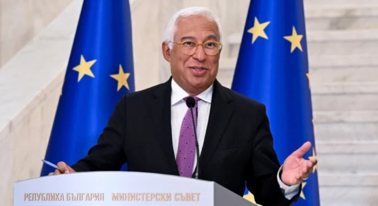 Koshta: Është e arsyeshme t’i garantojmë Maqedonisë së Veriut se nuk do të kërkojmë asgjë tjetër pas ndryshimeve kushtetuese