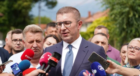 Mickoski pret që Prokuroria ta zbardh rastin me përgjimin