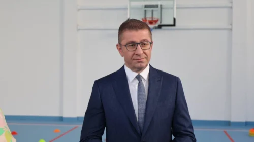 (VIDEO) Mickoski thotë se do të rriten pagat e administratës gjyqësore