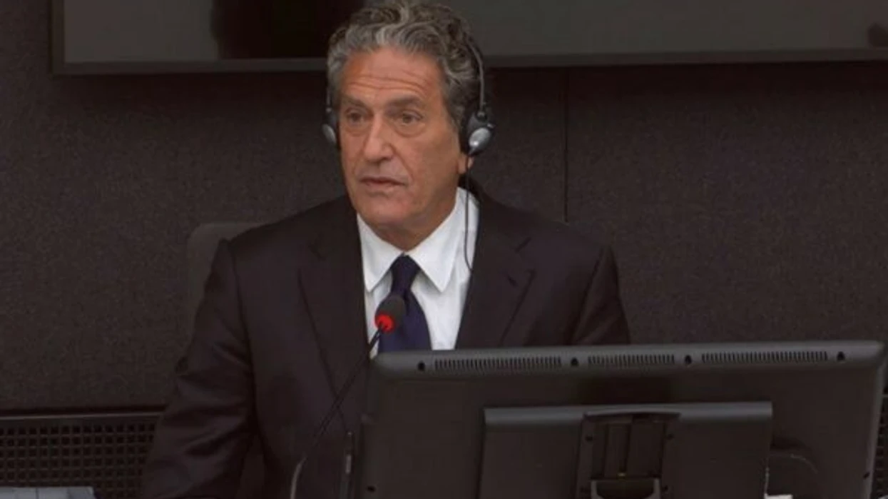 James Rubin përfundon dëshminë në Speciale