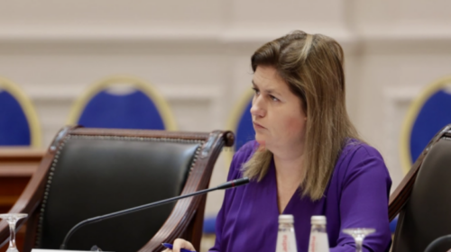 Ministrja e Energjetikës dhe Minierave publikon të gjitha kontratat me partnerët publiko-privat
