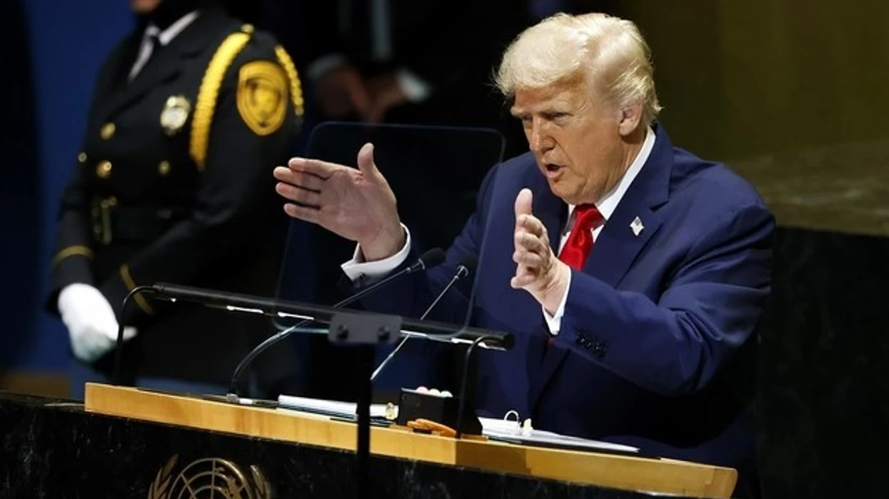 Trump: Vendet e NATO-s duhet t’i rrëzojnë aeroplanët rusë nëse shkelin hapësirën e tyre ajrore