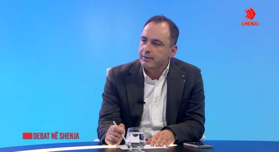 Visar Ademi: Do ta pastroj administratën komunale nga militantët partiakë