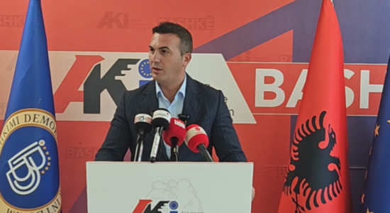 Ademi: Nuk kemi bashkëpunim me Leviën, qëllimi i Mickoskit është asimilimi politik i shqiptarëve!