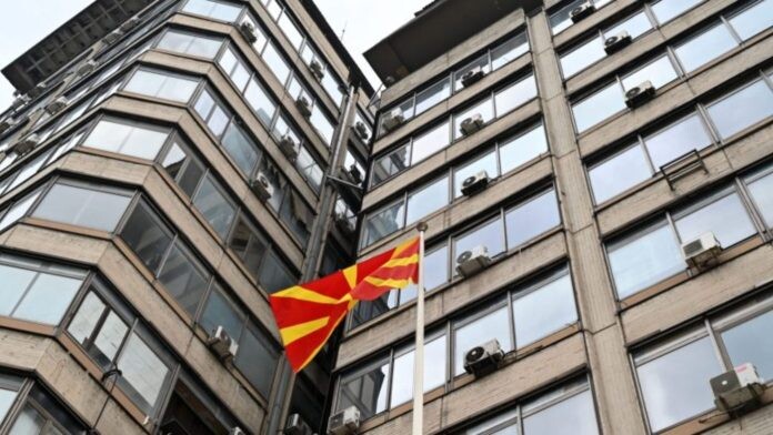 Banka Popullore: Lirohen pagesat e përditshme për qytetarët dhe kompanitë