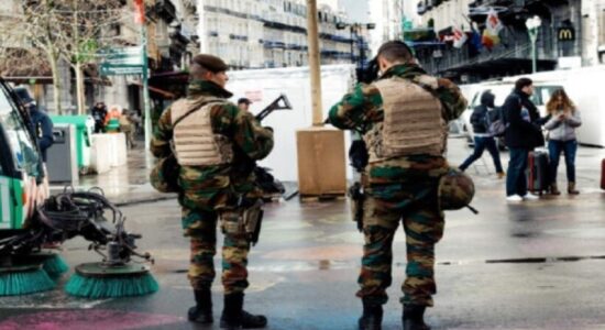 Belgjika planifikon dërgimin e ushtrisë në Bruksel për të luftuar bandat e drogës