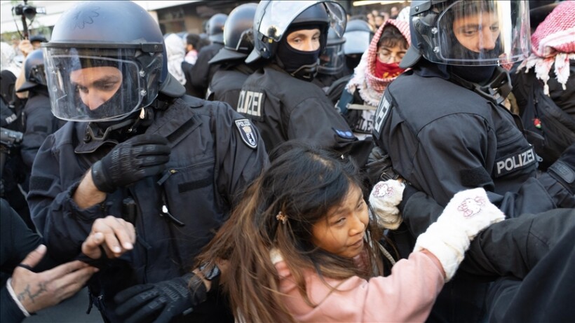 Policia e Berlinit arreston me dhunë protestues pro Palestinës