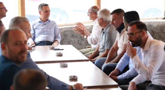 Kasami dhe Dauti vizitë fshatrave të Tearcës: Ndryshimi është i mundur!