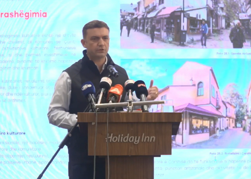 Bujar Osmani prezanton programin zgjedhor: 2500 vende parkimi, ndërmarrje e re komunale dhe luftë kundër korrupsionit