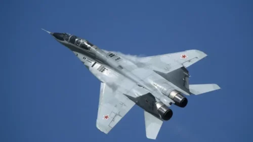 Tjetër incident, aeroplanët luftarakë rusë fluturojnë mbi platformën e naftës polake në Detin Baltik