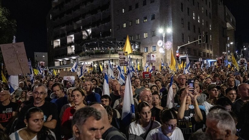 Protestuesit izraelitë marshojnë drejt shtëpisë së Netanyahut duke kërkuar shkëmbim të burgosurish me Hamasin