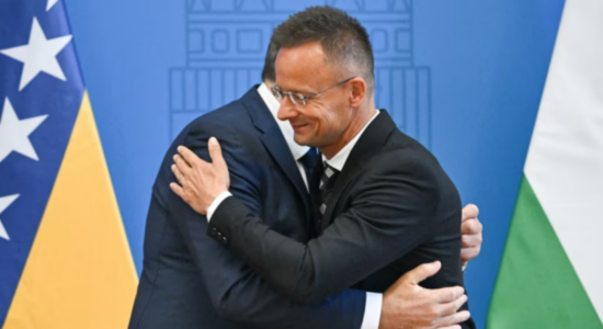 Bosnja i dërgon notë proteste Hungarisë për pritjen e Dodikut në Budapest