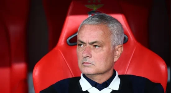 Pas shkarkimit të Lages, Mourinho e pranon se po e merr drejtimin e gjigantit portugez: Nuk mund t’i them jo