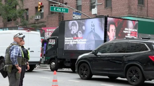 Billborda kundër Kosovës e Kurtit në New York nga diaspora serbe