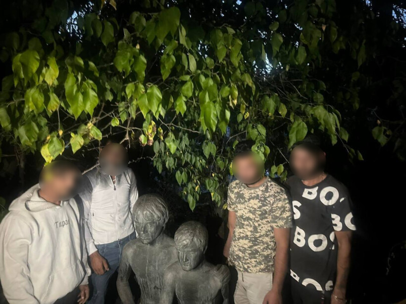 Katër persona nga Shkupi kapen duke vjedhur bustin prej bronzi në varrezat e Butelit